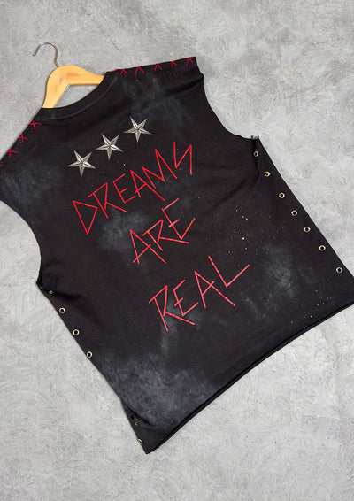 ‘PUNKS DON’T DIE’ V2