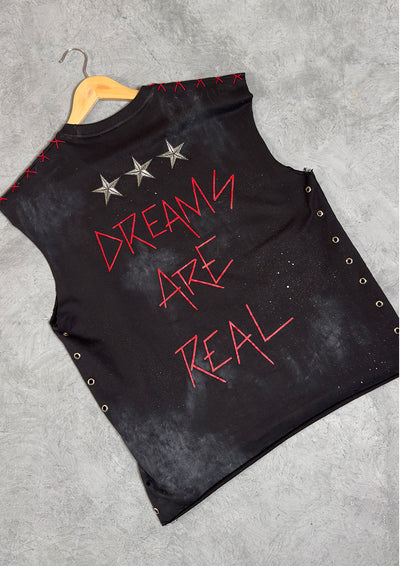 ‘PUNKS DON’T DIE’ V2