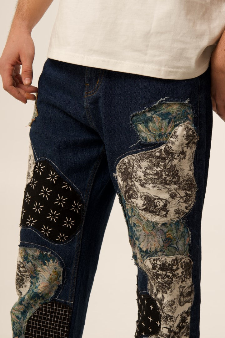 URBAN TAPESTRY VALKYRE JEANS