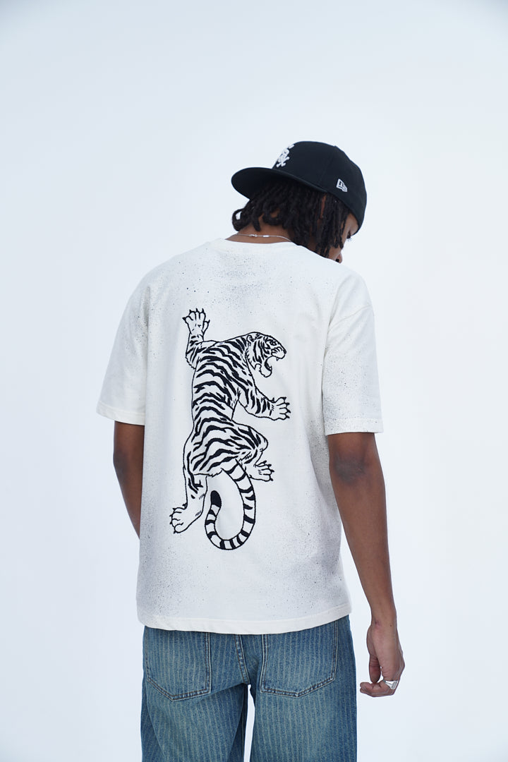 'TIGER EMBROIDERED WHITE TEE’ VALKYRE 3.0