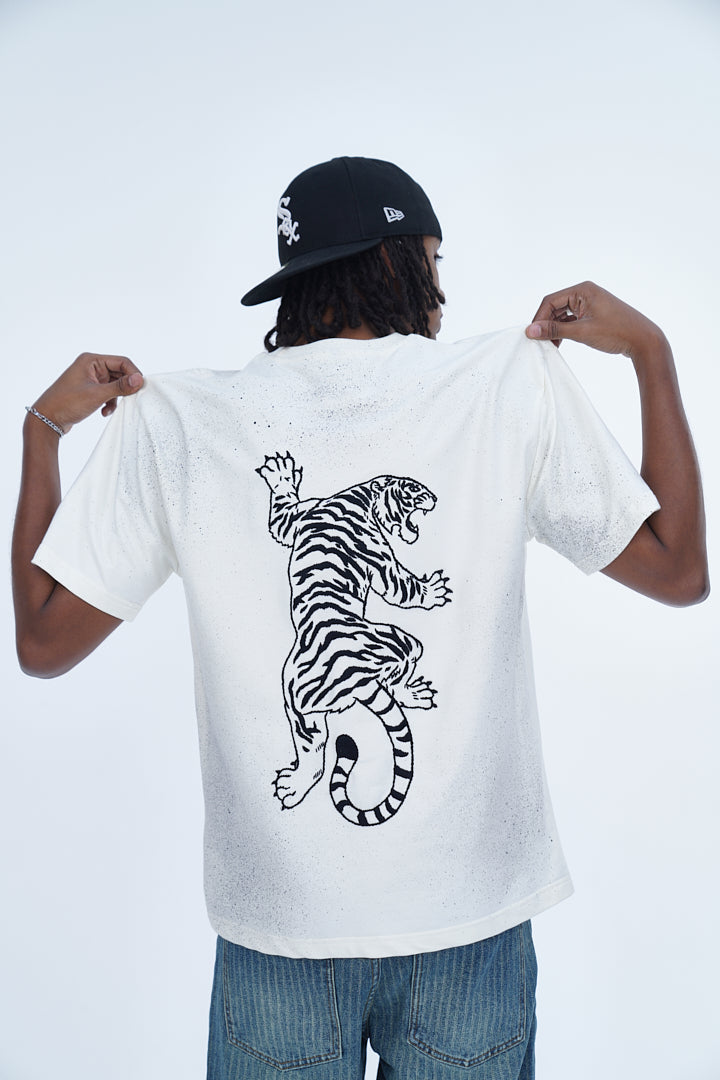 'TIGER EMBROIDERED WHITE TEE’ VALKYRE 3.0